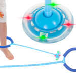 Hula hop na noge skakanka pilka swiecaca LED niebieska
