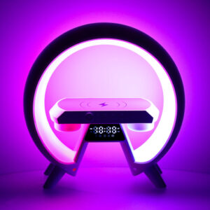 Lampka LED z ladowarka indukcyjna z radiem