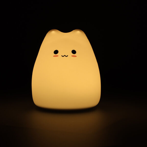 Lampka nocna silikonowa biala kotek
