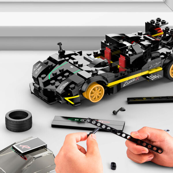 Samochod Rastar 93900 B pagani Zonda R 1 28 klocki 387 el
