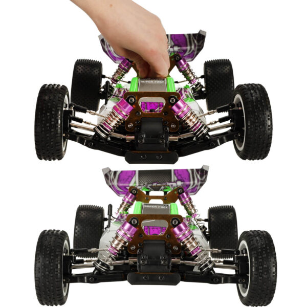 Samochod zdalnie sterowny na pilota RC WLToys 104002 1 10 4WD 2 4Ghz