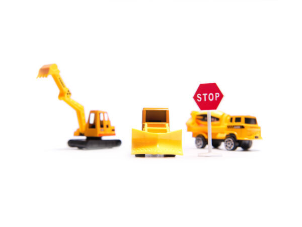 6684 3 Samolot transporter z autami maszyny budowlane