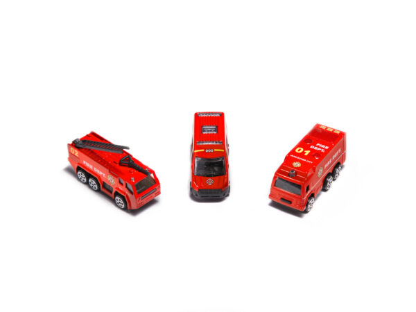 Samolot transporter z autami straz pozarna