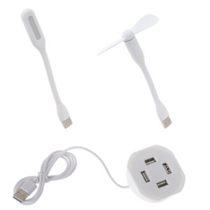 Stol notebooku složený do postele. USB stojan