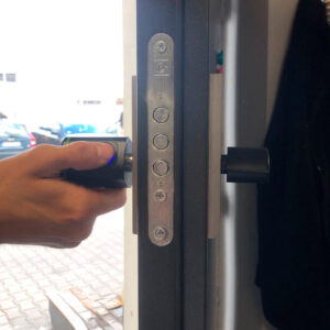 Zamek elektroniczny wkladka do drzwi na kod odcisk palca bluetooth