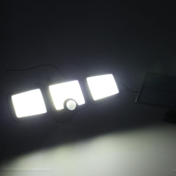 Lampa solarna LED 3w1 z czujnikiem ruchu zmierzchu 172970.jpg