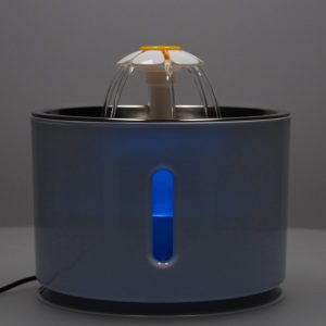 Фонтанчик для води для собак, котів, тварин, автоматичний фонтанчик, LED USB 2, 4 л, фільтр для очищення 176746.jpg