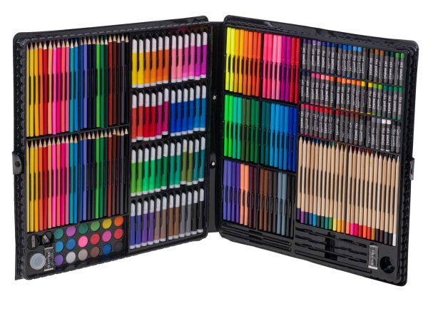 Art-painting-set-in-a-case-258-piece-82225 Art set for painting in a suitcase 258 pieces 822252.jpg