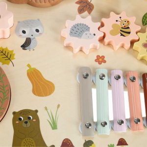 Stolik edukacyjny drewniany tablica muzyczna cymbalki talerze 179582.jpg